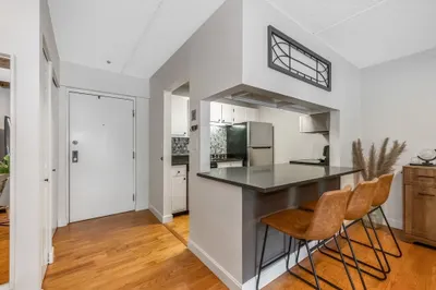 159 Main St #15B 1