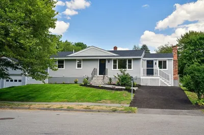 31 Perley Ave 1
