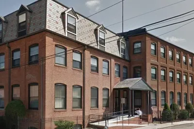 10 Weston Ave #228