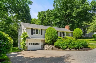 90 Drake Rd