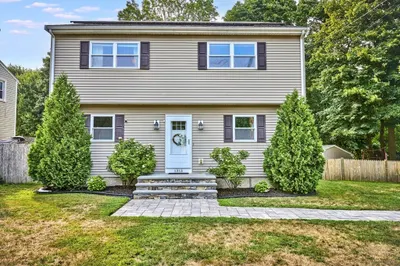 1313 Old Pleasant St 1