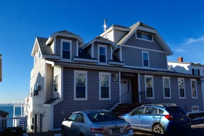 93 Sherman Ave #5