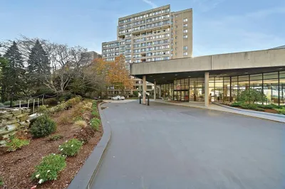 250 Hammond Pond Parkway #1604N 1