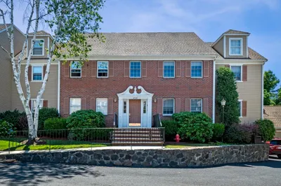 55 Weatherly Drive #55 1