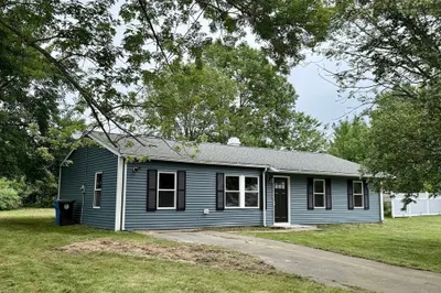45 Kenwood Dr