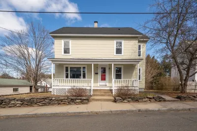 23 Clifford Ave 1