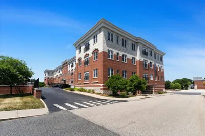 500 Union Street #5209 1