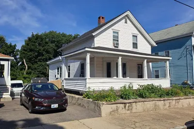 101 Grand St