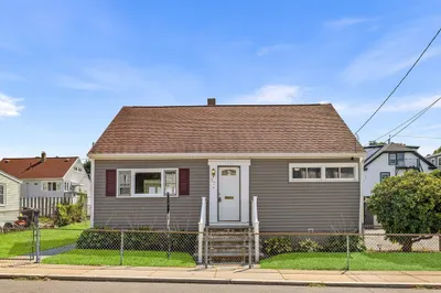 37 Halliday St 1
