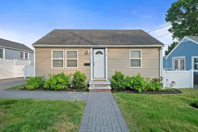 27 Hallron St 1