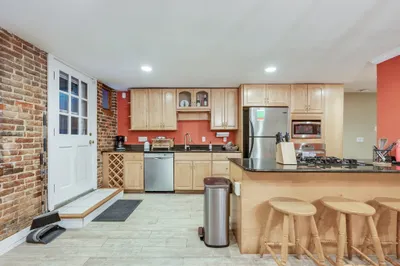 26 Dartmouth Street #1 1
