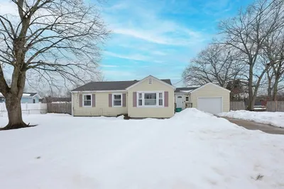 338 Mendon Rd