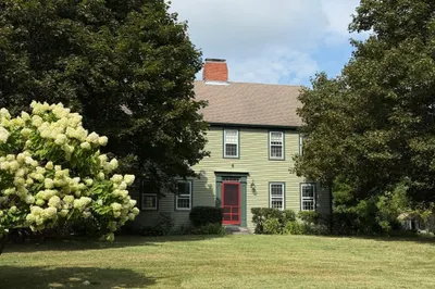 27 Little Pond Rd 1