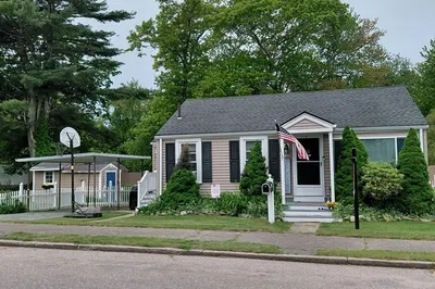 125 Stackhouse Street