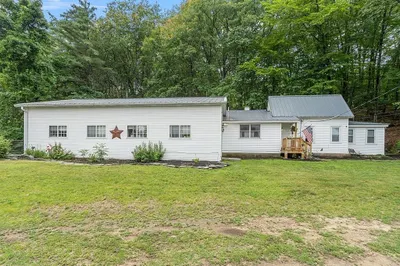 452 N Orange Rd 1