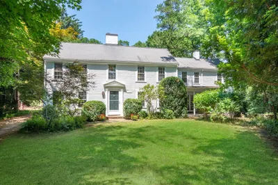 68 Conant Road 1