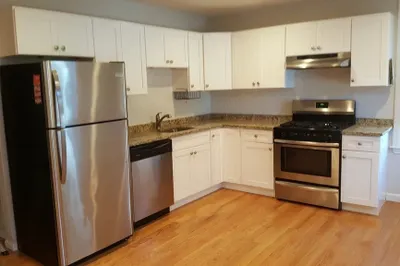 33 Rockland Street #1 1