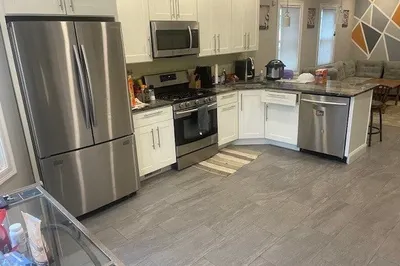 6 Florence St #1
