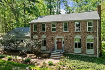 3 Carl Rd