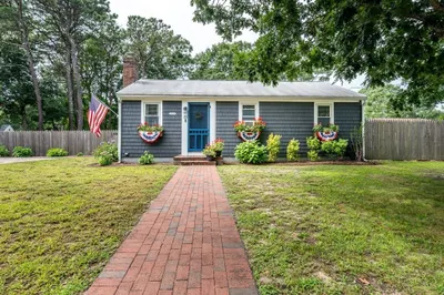 25 Candlewood Ln 1