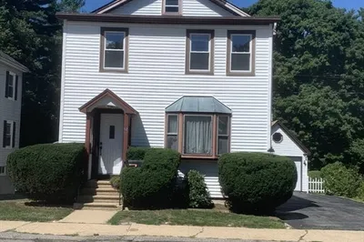 52 Halford St #1 1