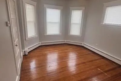 16 Paleologos St #3