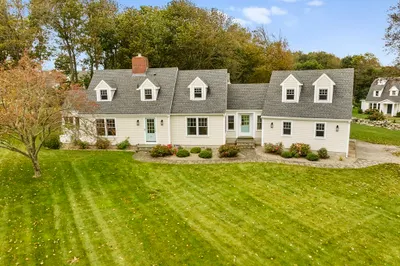 111 Mann Hill
