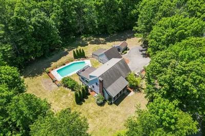 27 Davis St 1