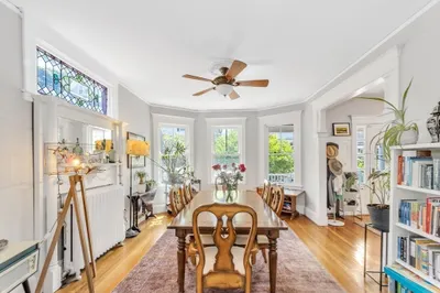 62 Bradwood Street 1