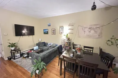 606 Dorchester Ave #2