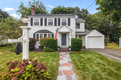 16 Lilly Ln 1