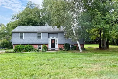 79 Porter Rd 1