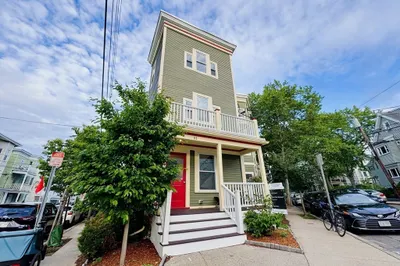51 Dimick St #2