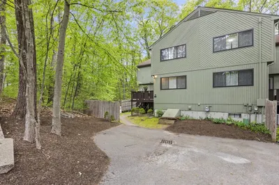 7 Mountain Gate Rd #7