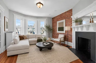 16 Garrison Rd #5 1