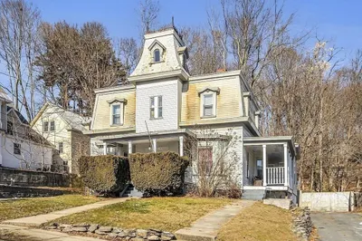 63 Walnut Street