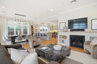 315 Highland Ave #101 1