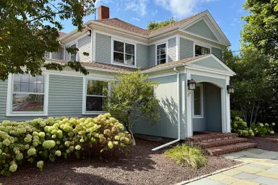 243 South St