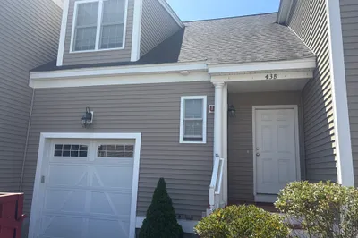 43 Longview Cir #B