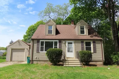 3 Morse Ct