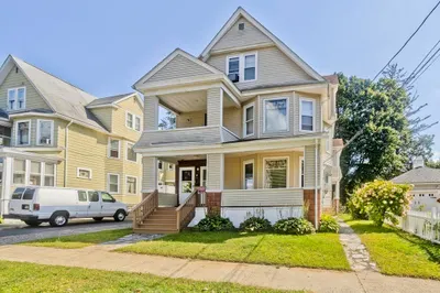 75-77 Madison St 1