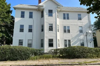 2 Stevens Rd