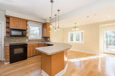 130 E Water St #1 1