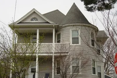 3 Malden St