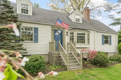 122 Southfield Road 1