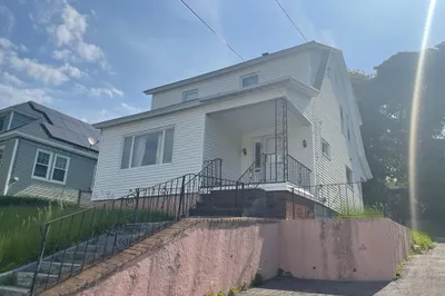 39 Fremont Street