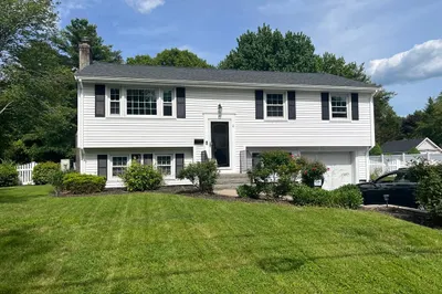 17 Hallowell Rd 1