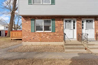 40 Eaton St #40