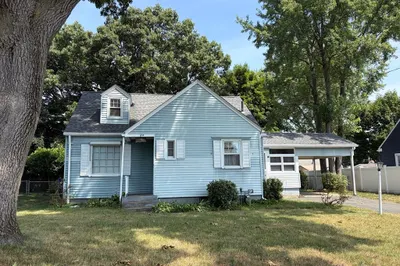 84 Clairmont Ave