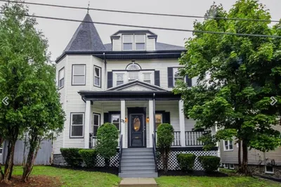 31 Garland St #1